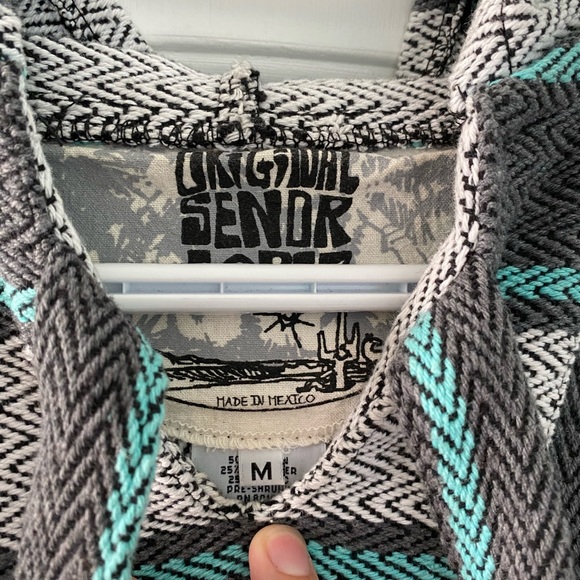 3/$30 ✨ Teal Baja Poncho - Picture 2 of 5